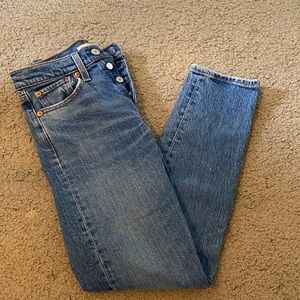 Levis premium size 24 Wedgie fit jeans